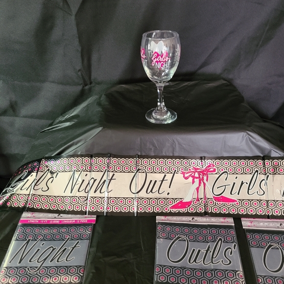 Set of 10  Girls Night Wine Glasses.  Will Add Girls Night  Banners - Picture 4 of 7